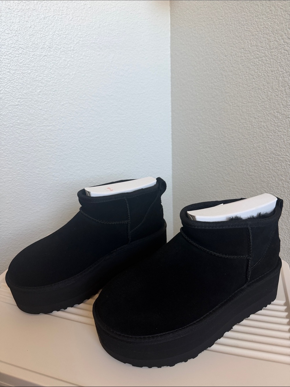NWT UGG Black Ultra Mini Platform Boots